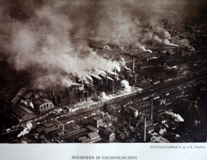 Tafel 6 aus dem Werk: Paul Kaufmann (Hrsg.), 1000 Jahre Deutschtum an Rhein/ Ruhr/ Saar, Berlin 1924.