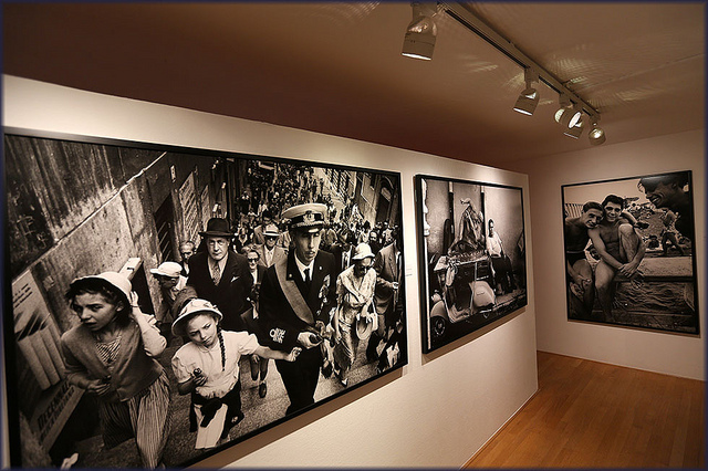 Foto aus der Ausstellung: William Klein retrospective exhibition, 20 December 2013 - 12 March 2014, Foam Amsterdam, Fotograf: Rudi Dutch Simba. Quelle: Flickr, Lizenz: CC