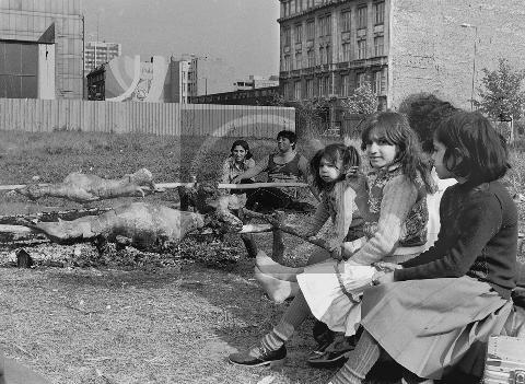 Paul Glaser: Berlin, Hammelrösten in Kreuzberg