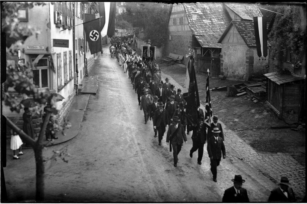 Feuerwehrfest 1934, Fotografischer Nachlass Albert Gehring © Stadtarchiv Ditzingen (Digitalisat des Glasplatten-Negativs, Bild Nr. 0104)